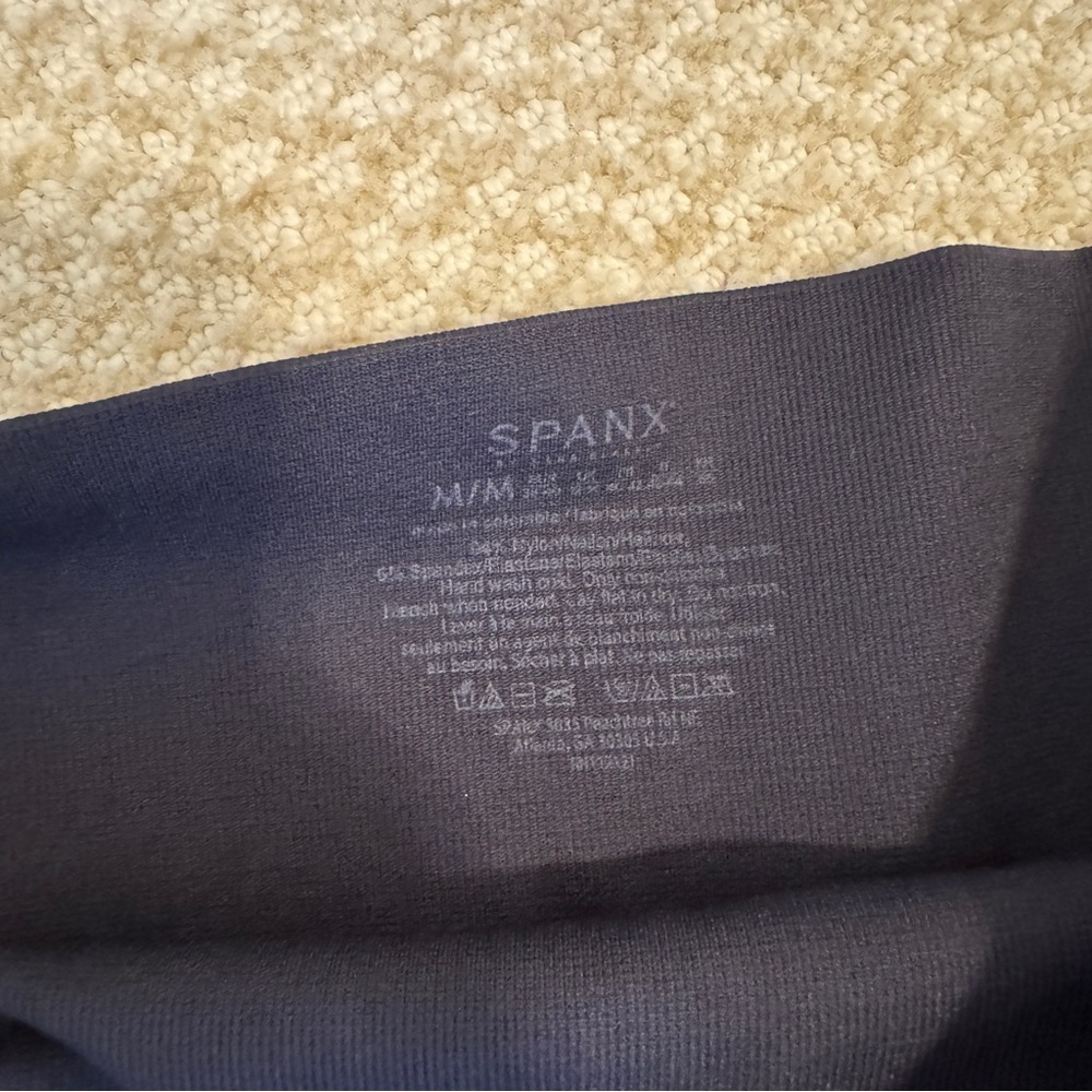 SPANX Black Camouflage Leggings - Picture 5 of 7